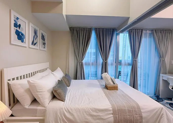 Parksuites Tower 2 * Manila