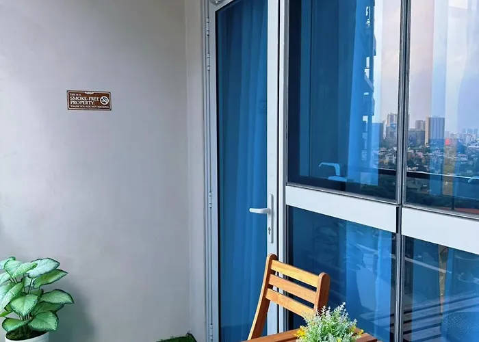 Parksuites Tower 2 *